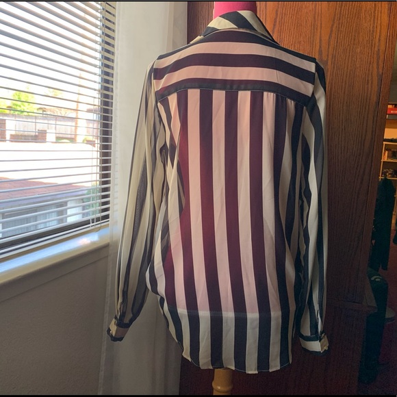 Striped twist Blouse with collar size S - Picture 3 of 8